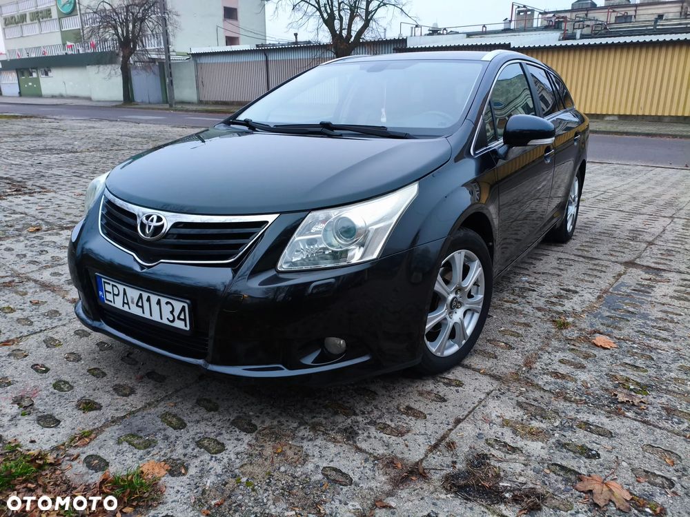 Toyota Avensis 2.0 Premium EU5 - 4