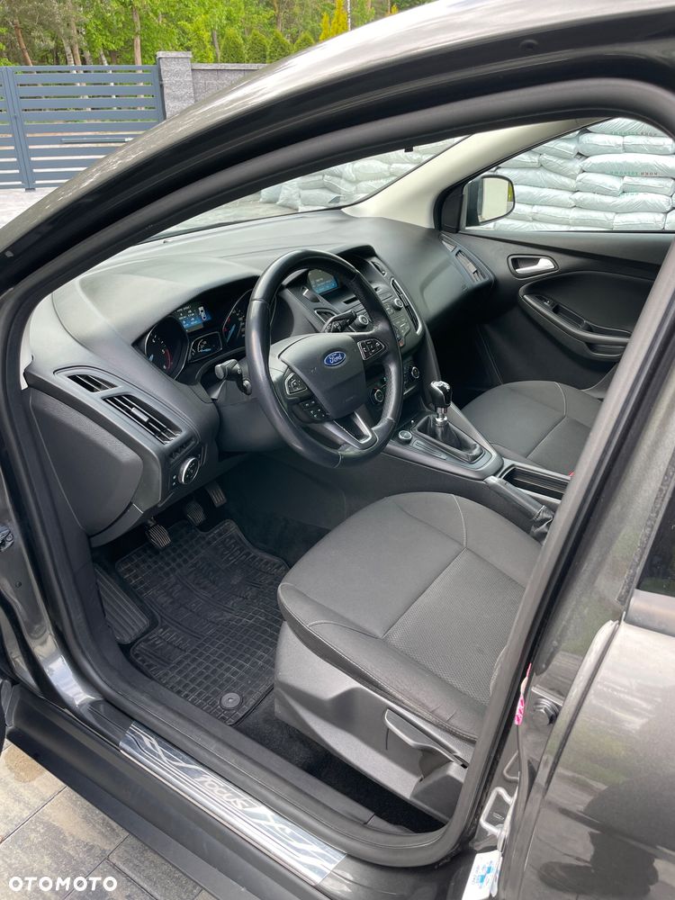 Ford Focus 1.5 TDCi Trend - 11