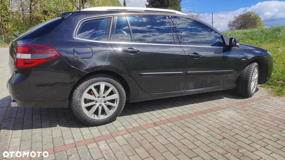 Renault Laguna dCi 175 FAP Bose Edition - 32
