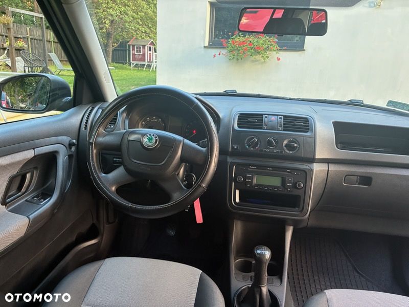 Skoda Fabia 1.2 HTP Classic - 11