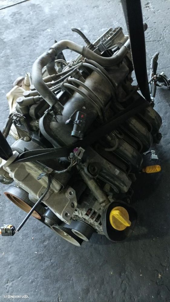 MOTOR COMPLETO | RENAULT CLIO III (BR0/1, CR0/1) | 05 - | Ref: D4F740 - 2