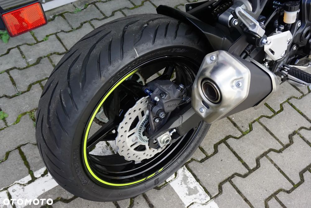Kawasaki Z 900 - 5