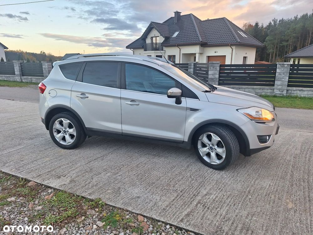 Ford Kuga - 16