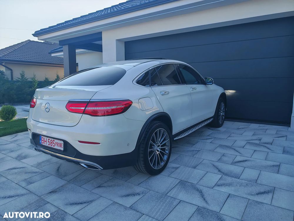 Mercedes-Benz GLC Coupe 220 d 4Matic 9G-TRONIC AMG Line - 27