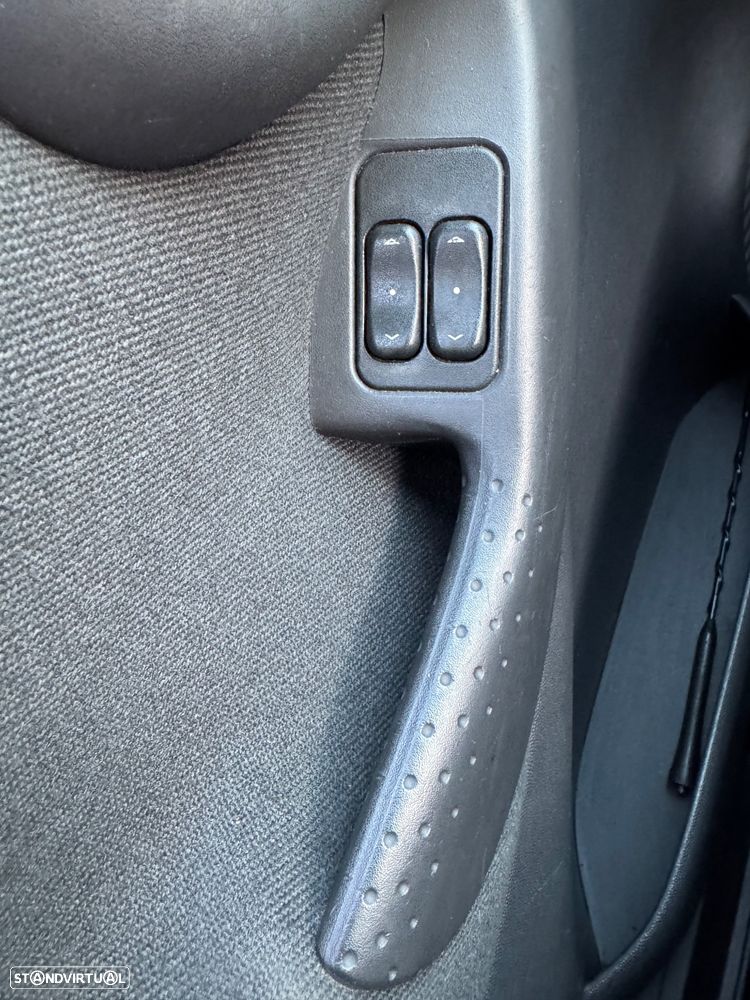 Opel Corsa 1.3 CDTi Silver Plus - 26