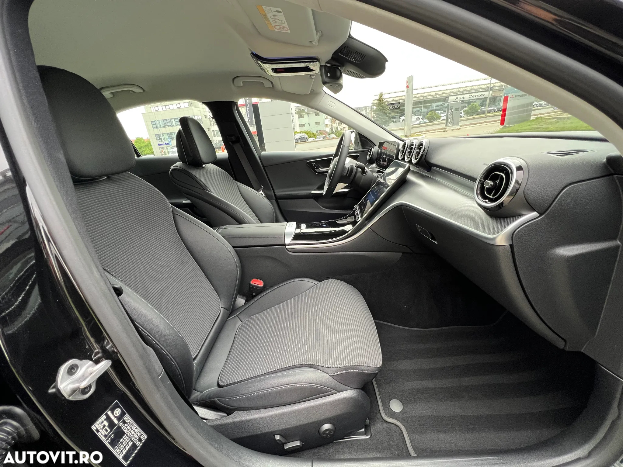Mercedes-Benz C 200 4Matic 9G-TRONIC Avantgarde - 7