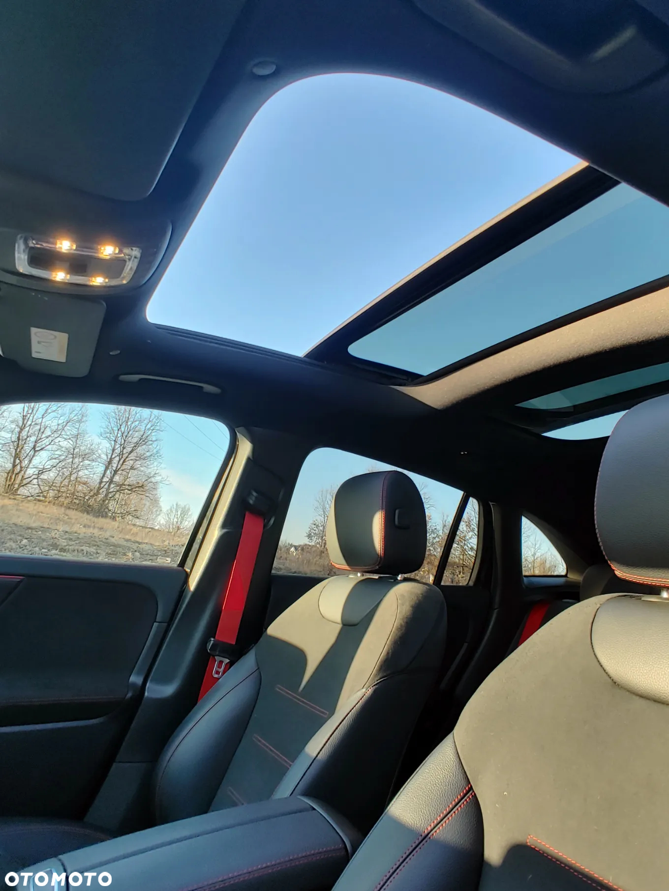 Mercedes-Benz GLA AMG 35 4-Matic - 14