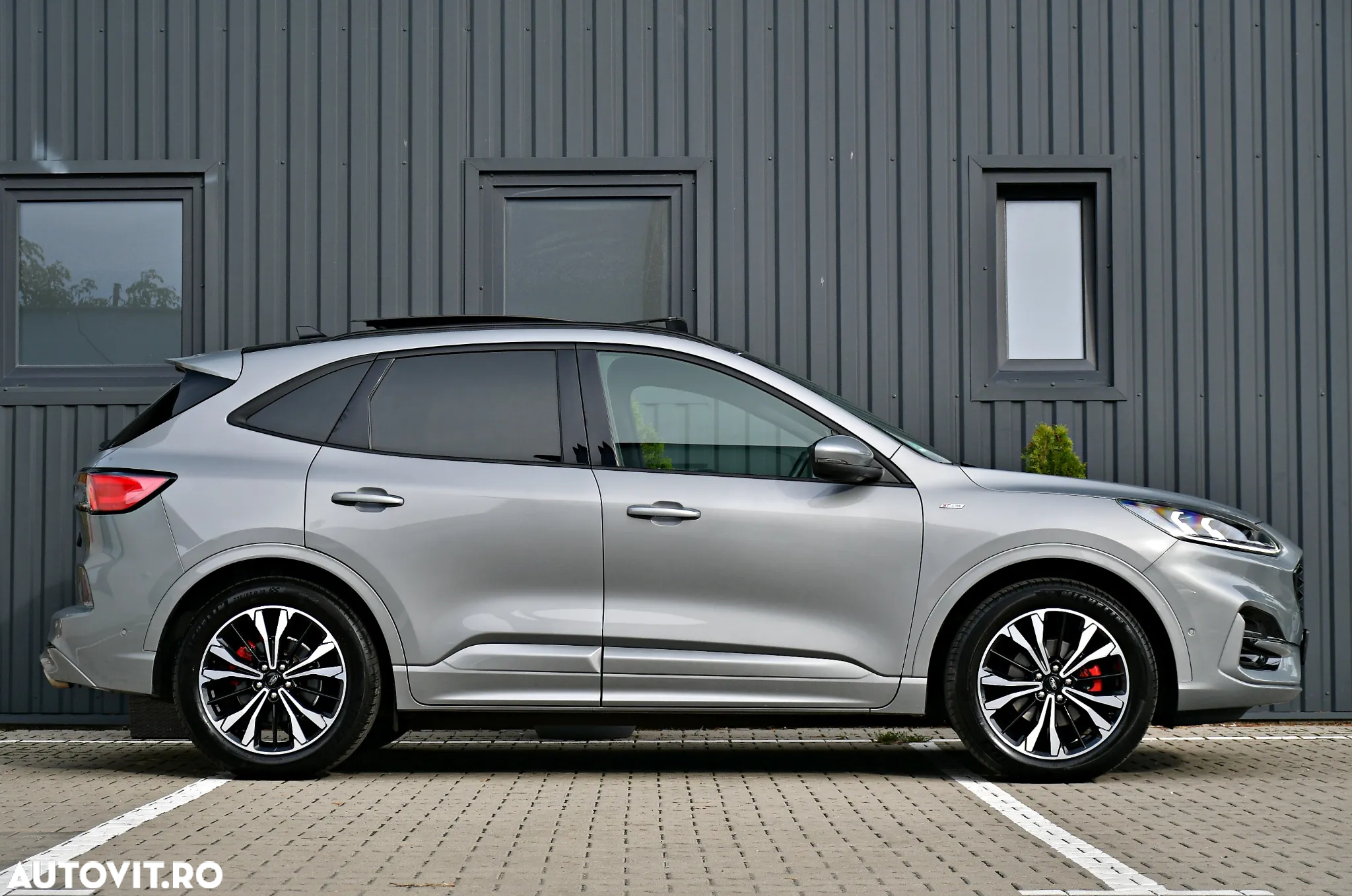 Ford Kuga 2.0 EcoBlue 4x4 Aut. ST-LINE X - 23