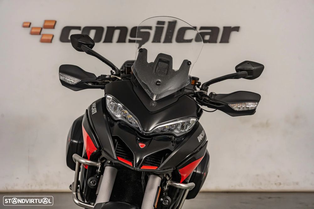 Ducati Multistrada V2 S Full Extras - 4