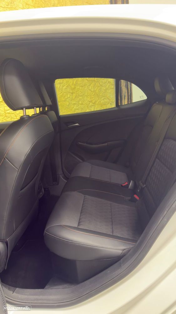 MG MG3 1.5 L Hybrid+ Luxury - 6