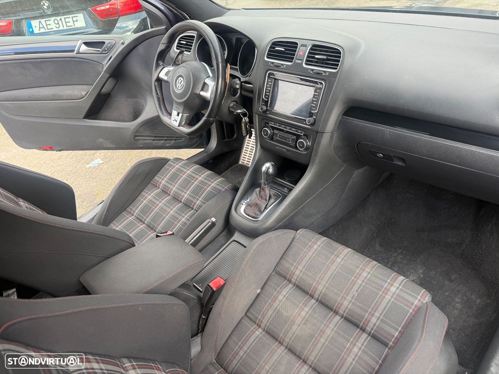 VW Golf 2.0 TSi GTI DSG - 11