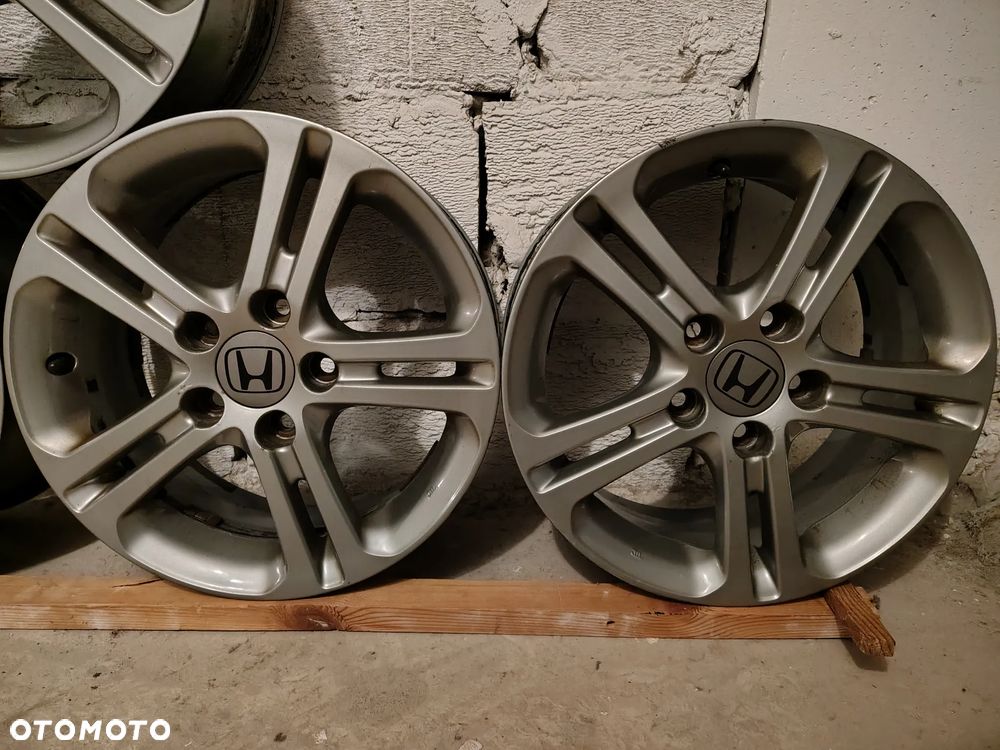 Honda CIVIC VIII UVO - 7