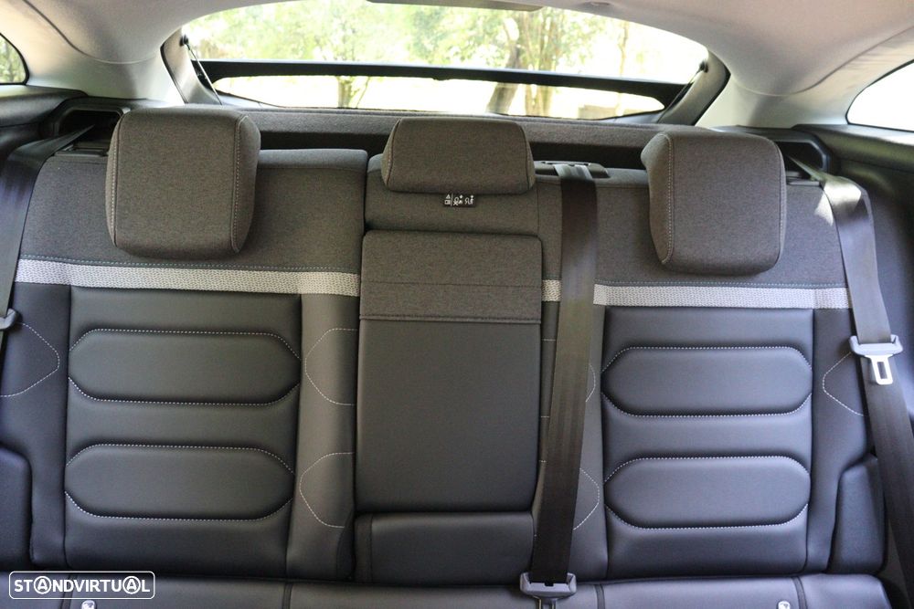 Citroën e-C4 136 PLUS - 29