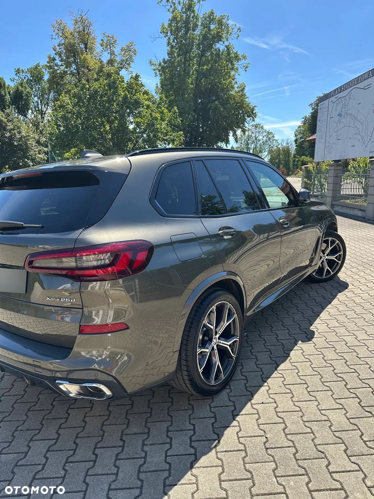 BMW X5 xDrive25d - 8