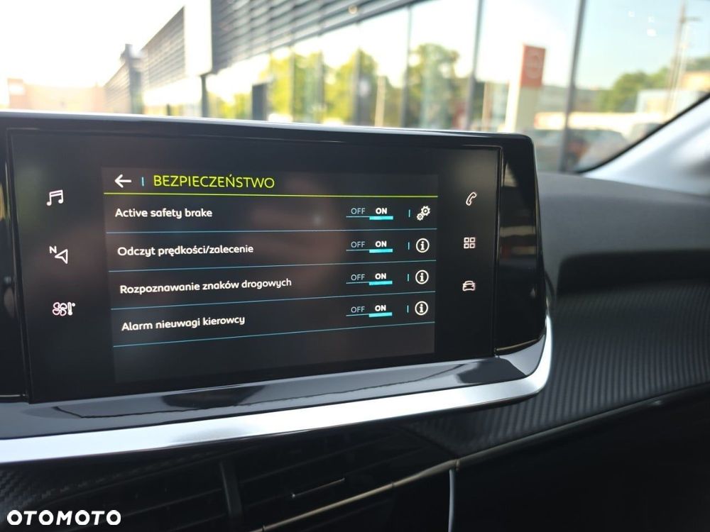Peugeot 208 50kWh Active - 15
