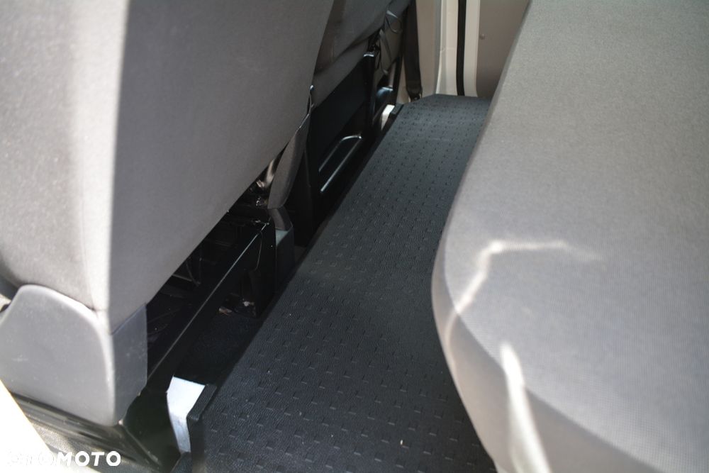 Volkswagen TRANSPORTER T6 DOKA JAK NOWY - 19