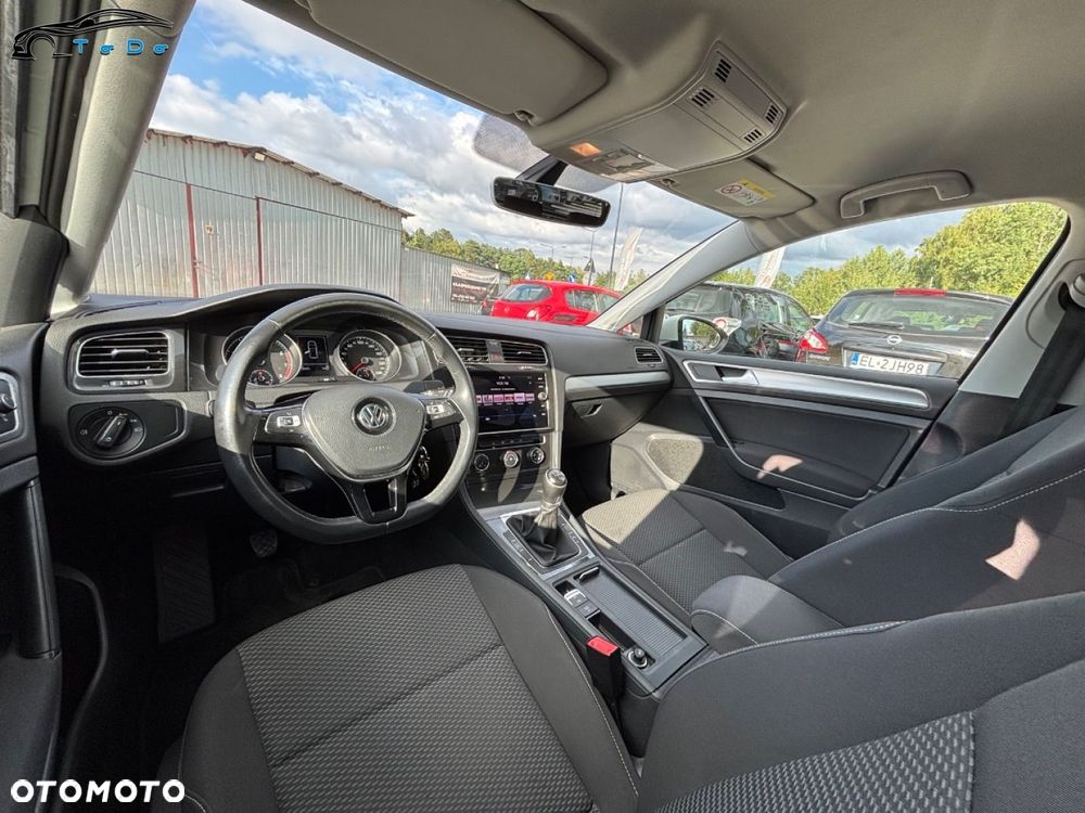 Volkswagen Golf 1.0 TSI Comfortline - 24