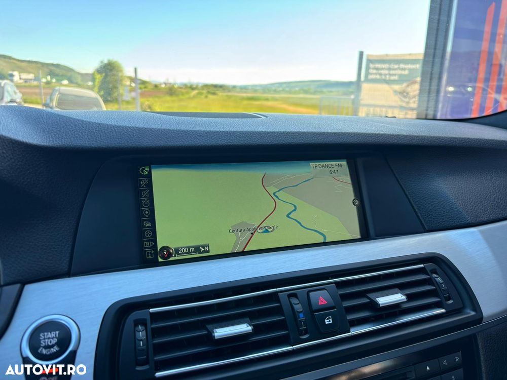 BMW Seria 5 520d Sport-Aut. - 18