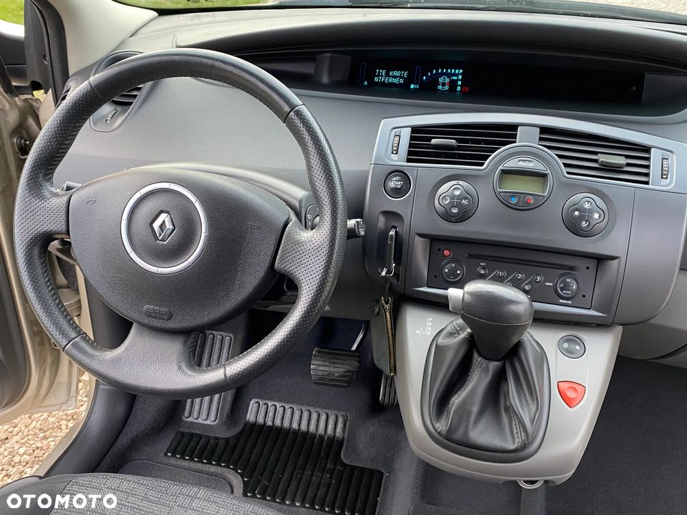 Renault Scenic 1.6 16V Expression - 26