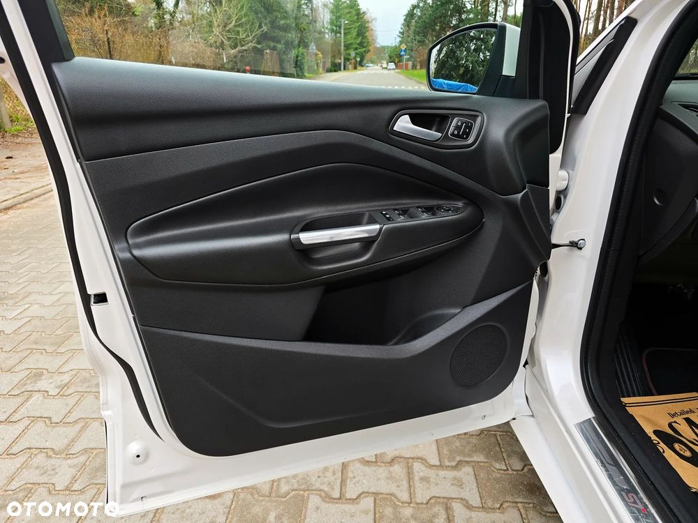 Ford Kuga 2.0 TDCi 4x4 ST-Line - 20