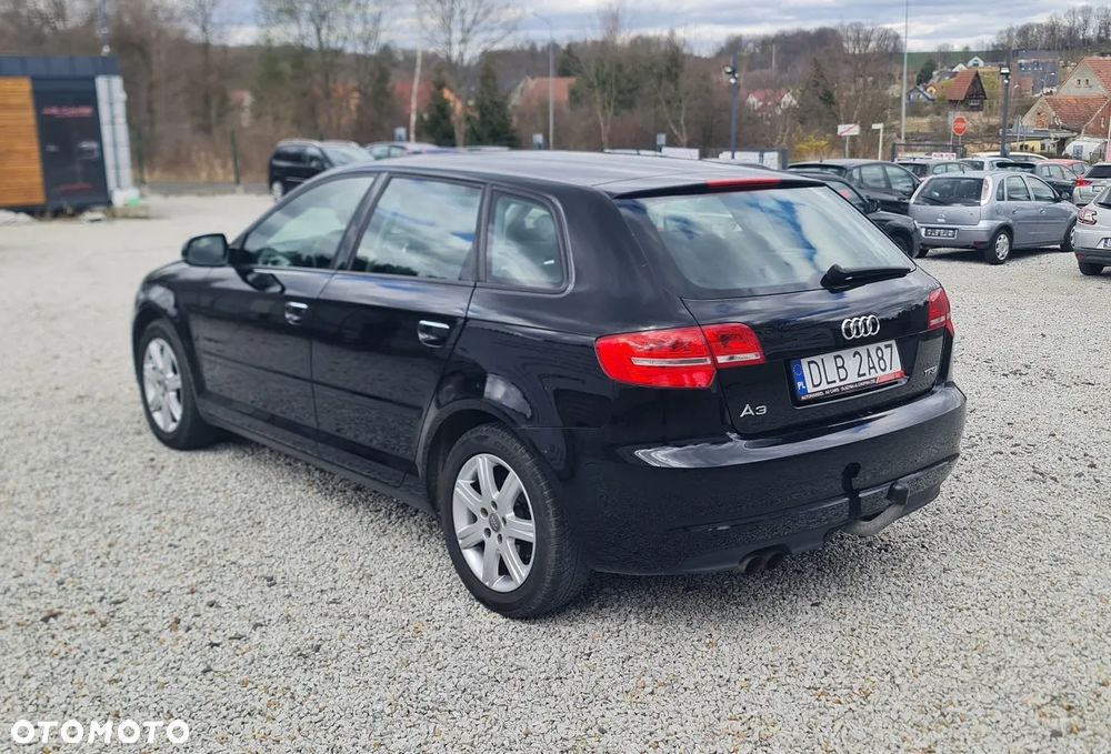 Audi A3 Sportback - 5
