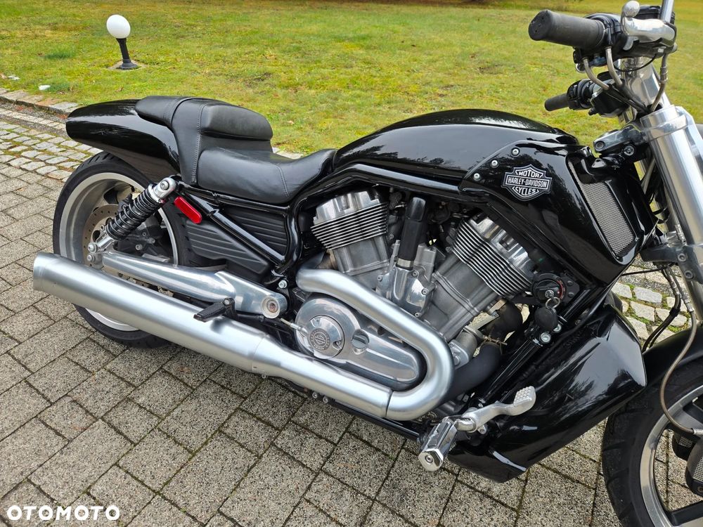 Harley-Davidson V-Rod Muscle - 23