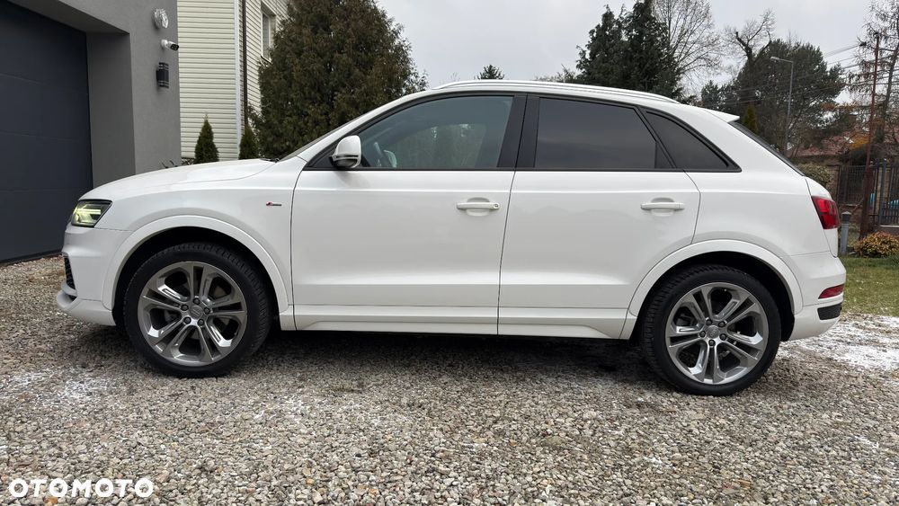 Audi Q3 40 TFSI Quattro S tronic S line - 9