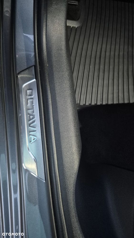 Skoda Octavia 2.0 TDI Ambition - 38