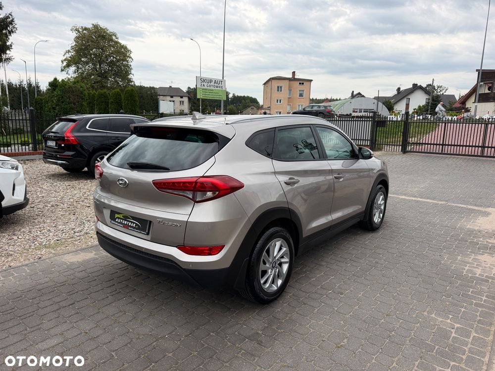 Hyundai Tucson 1.7 CRDI BlueDrive Style 2WD DCT - 36