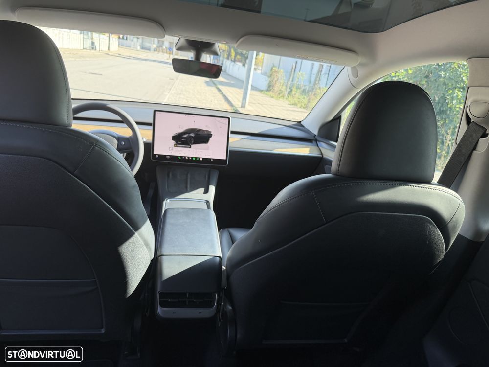 Tesla Model Y Tração Traseira - 16