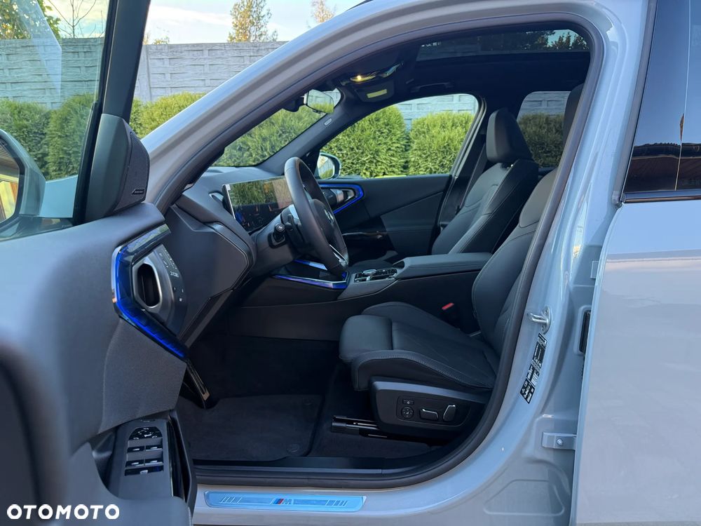 BMW X3 xDrive20 mHEV - 8
