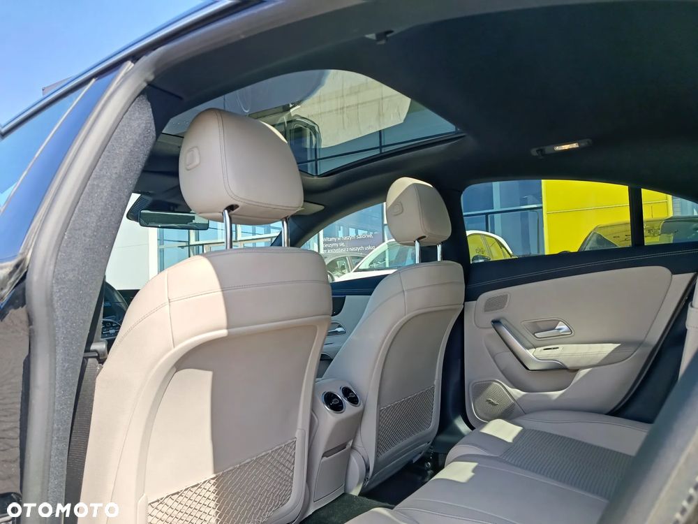 Mercedes-Benz CLA 220 Progressive 7G-DCT - 15