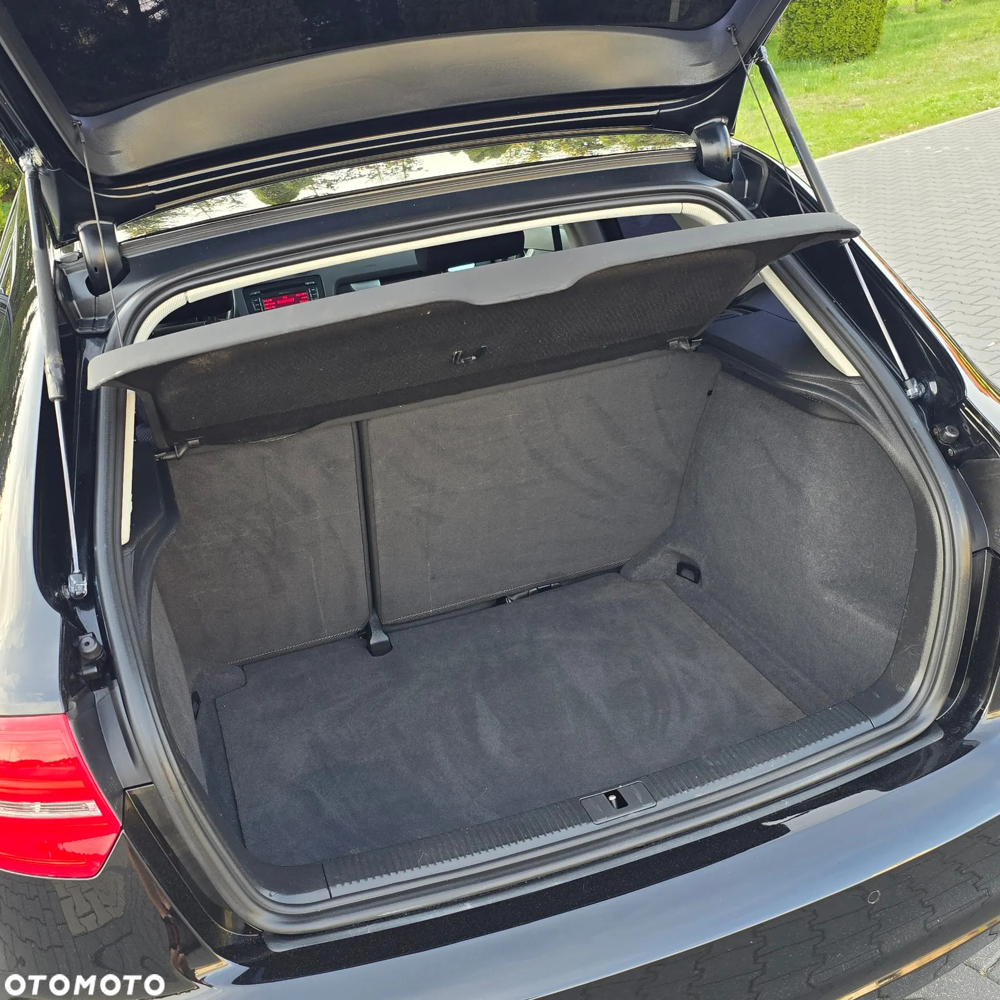 Audi A3 1.9 TDI Sportback S line Sportpaket plus - 24