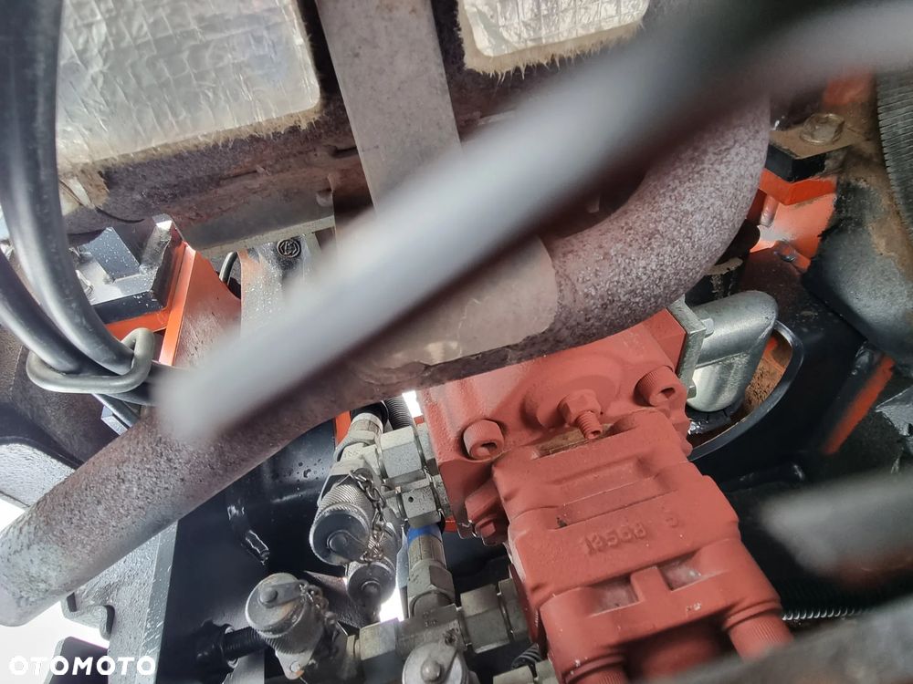 Kubota KX016-4 Koparka Gąsienicowa 2 tony. DEKRA aktualna do 2026r. Rozsuwane Hydr. podwozie! Sprowadzona z Norwegii! Zero luzów i wycieków. Maszyna jak Nowa z Salonu! 2017rok. Pełna Dokumentacja. Gąsienice bez zużycia! Łyżka Skarpowa Nowa! Szybkozłącze! Okazja Tanio! Dodatkowa Linia Hydr. na młot i wiertnice - 20