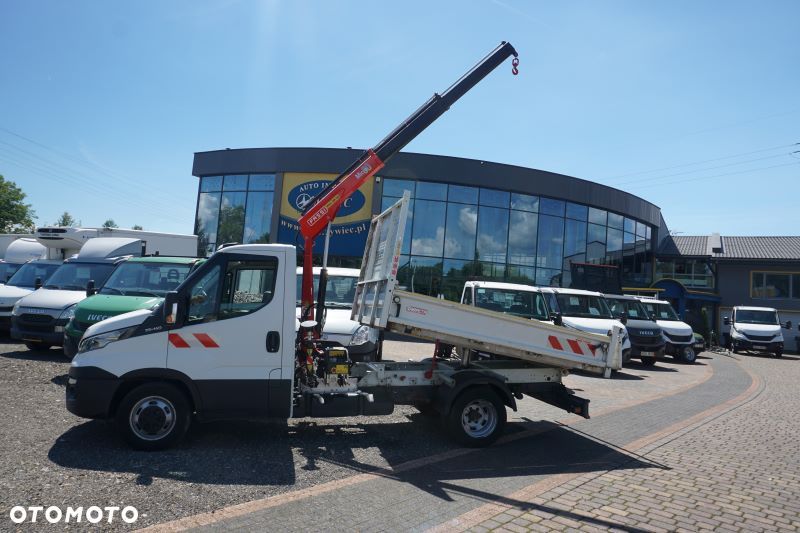 Iveco 35C14 wywrotka HDS żuraw - 11