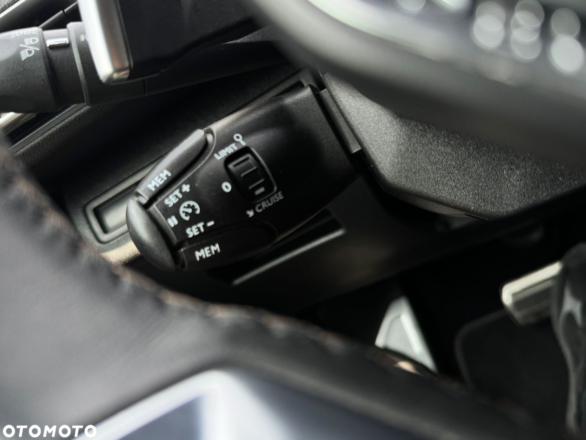 Peugeot 3008 2.0 BlueHDi GT S&S EAT8 - 12