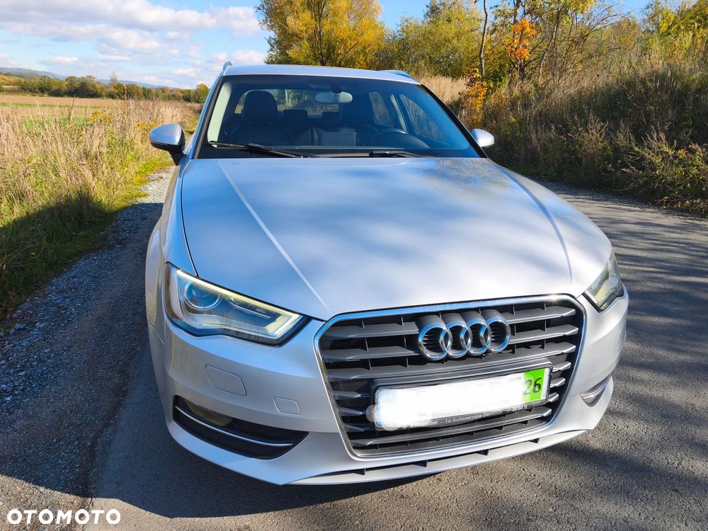 Audi A3 Sportback - 1