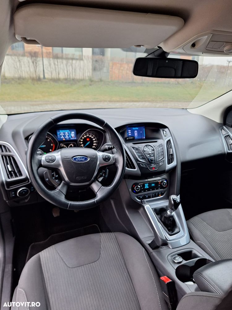 Ford Focus 1.6 TDCI DPF Start-Stopp-System Titanium - 10