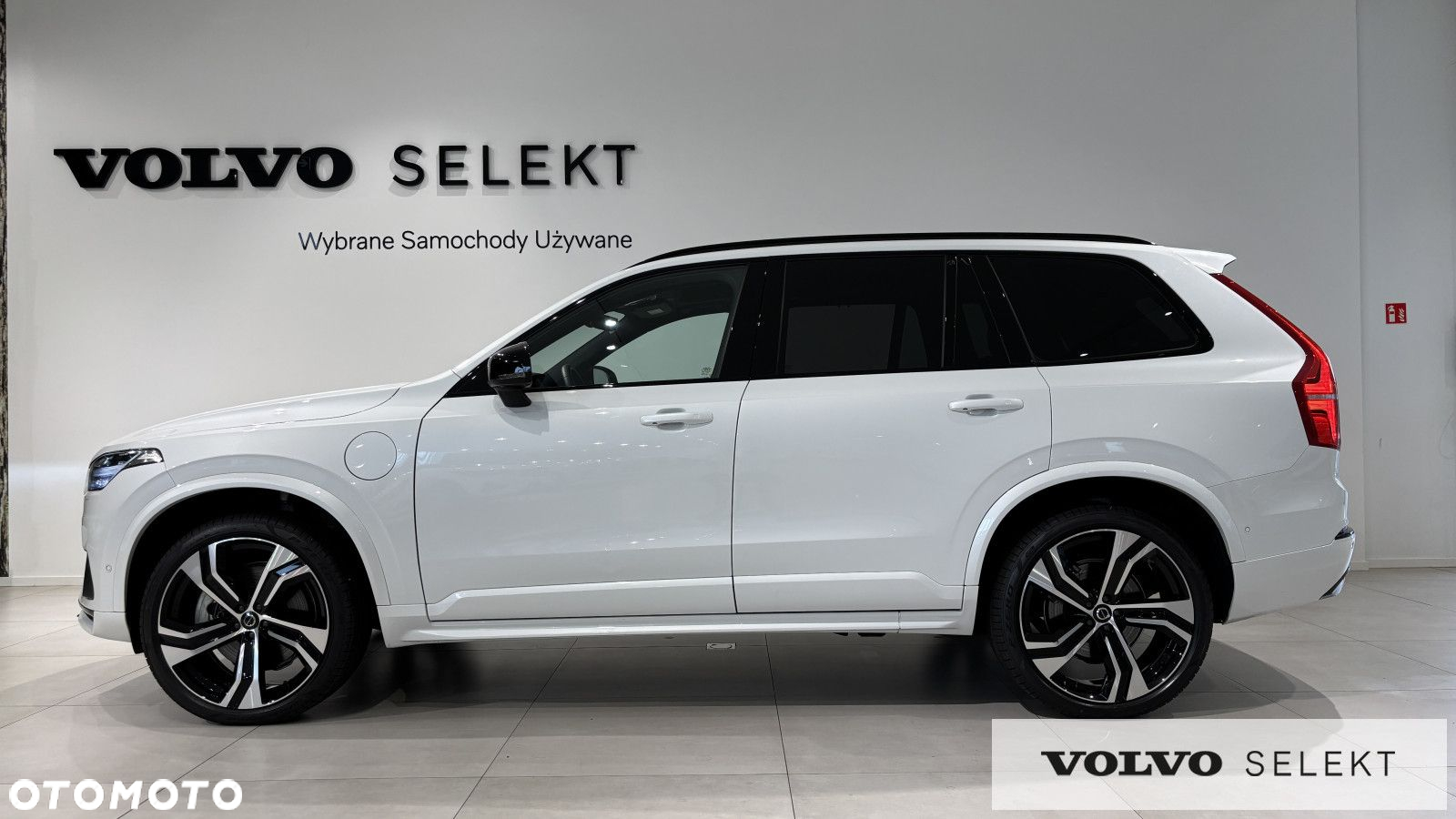 Volvo XC 90 - 8