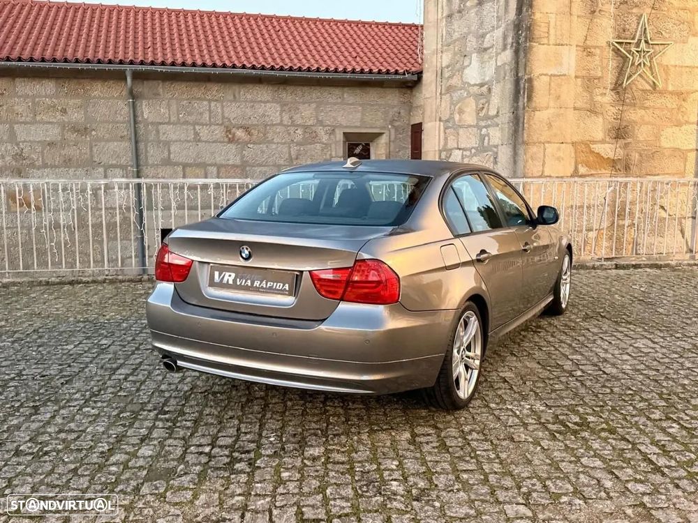BMW 318 - 24