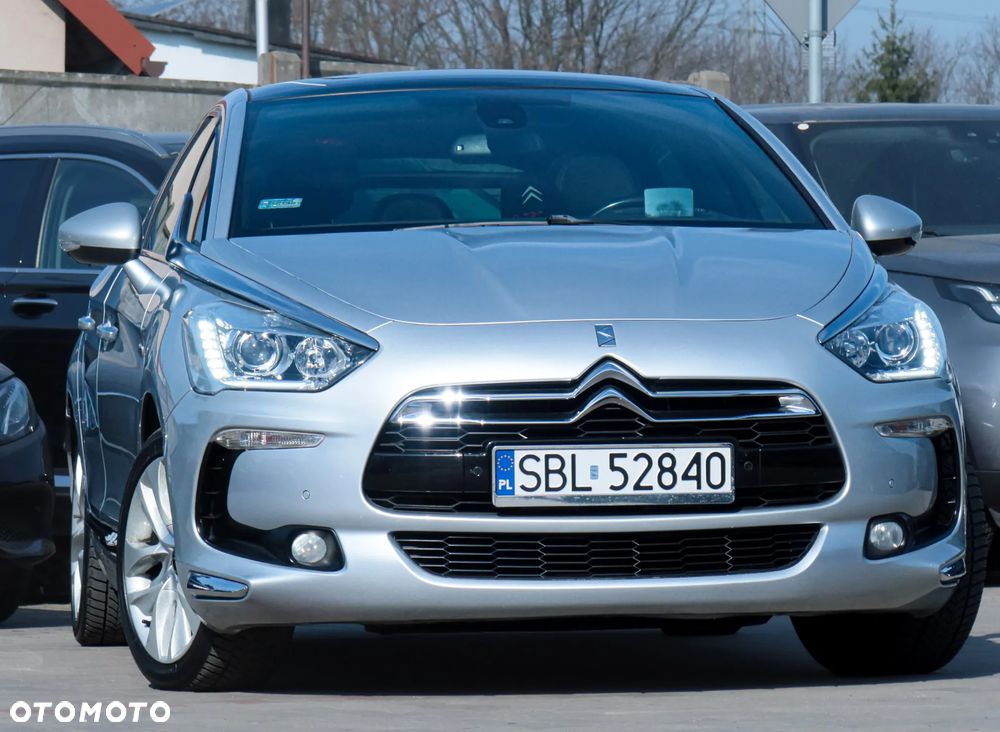 Citroën DS5 2.0 HDi Hybrid4 SportChic MCP - 4