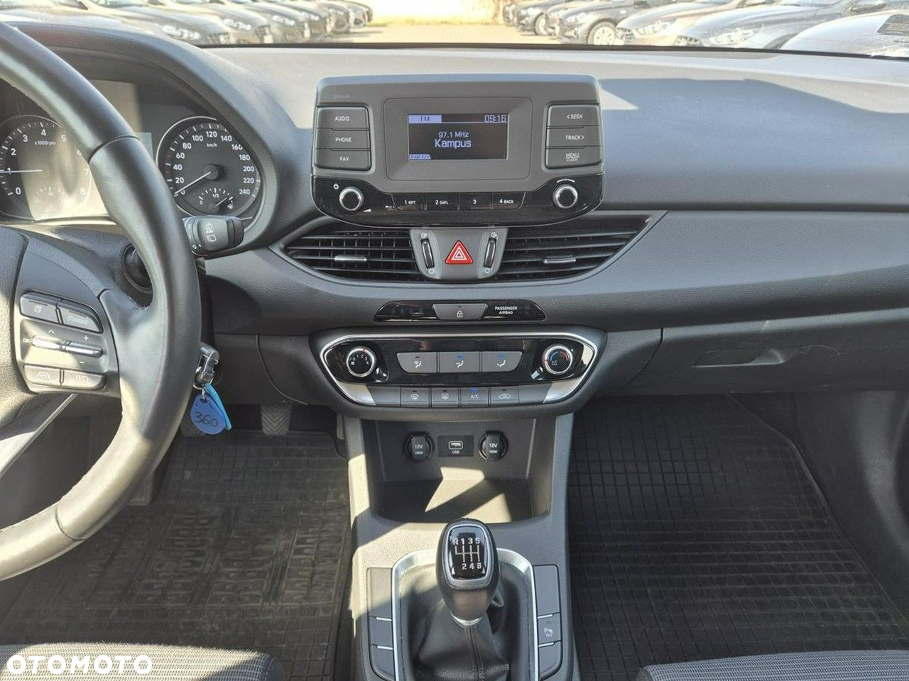 Hyundai i30 - 14