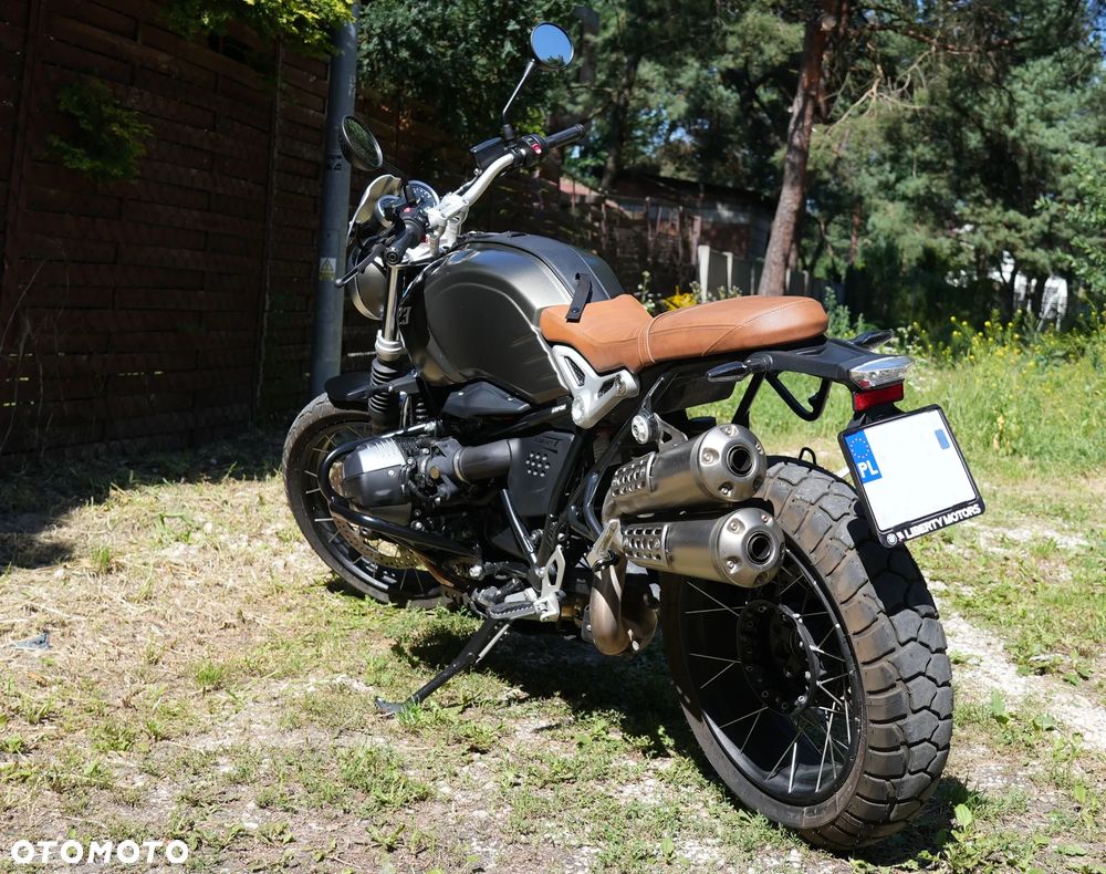 BMW R - 2