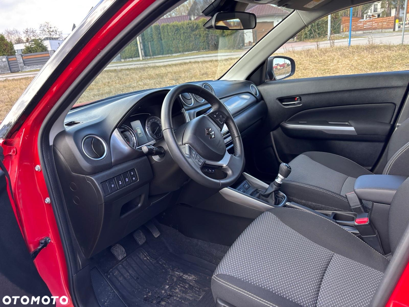 Suzuki Vitara 1.4 Boosterjet Premium 2WD - 18