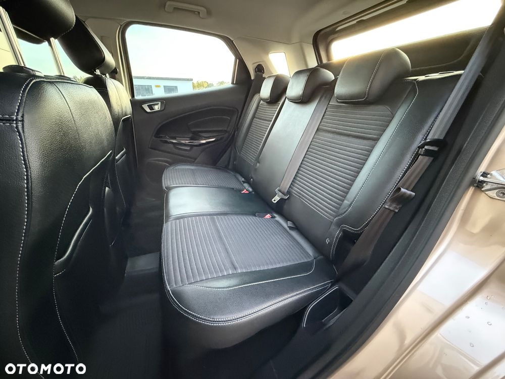 Ford EcoSport - 25