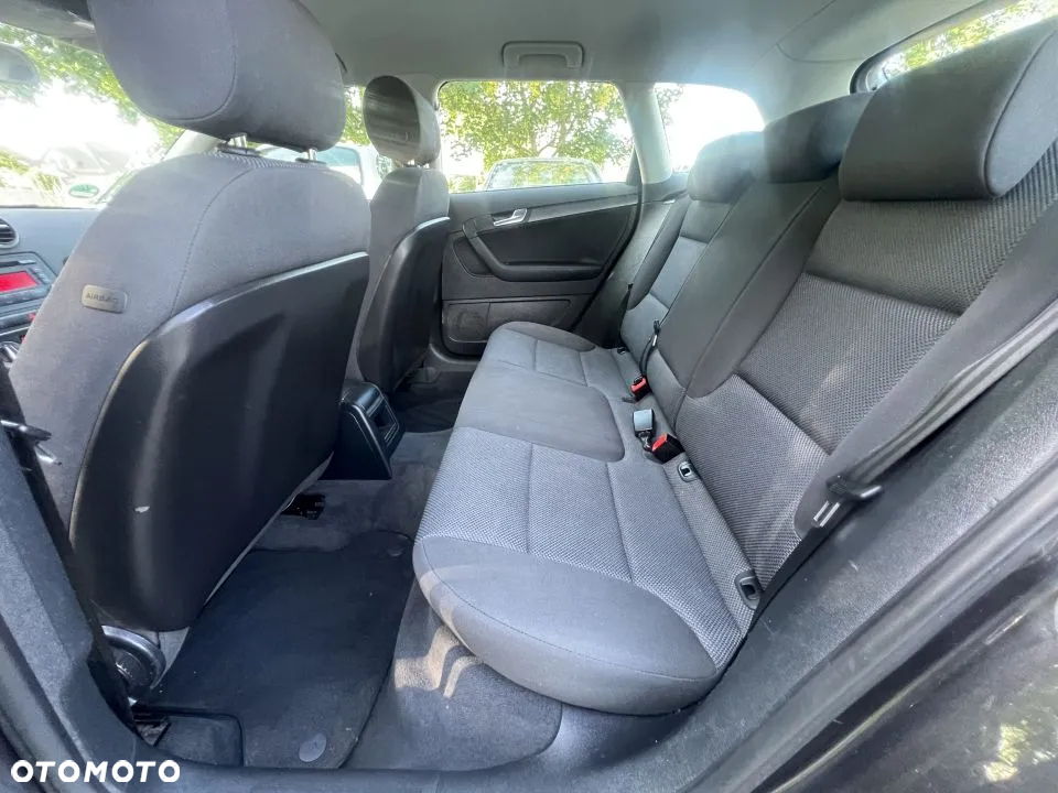 Audi A3 1.6 Sportback Attraction - 8