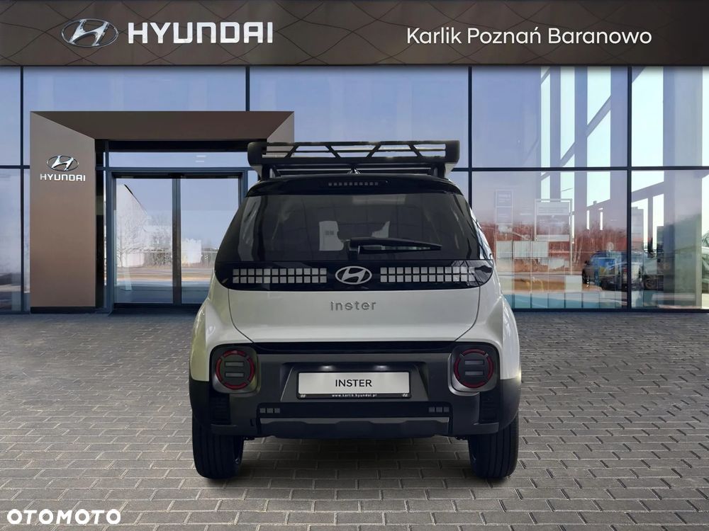 Hyundai Inster 49kWh Cross Smart - 4
