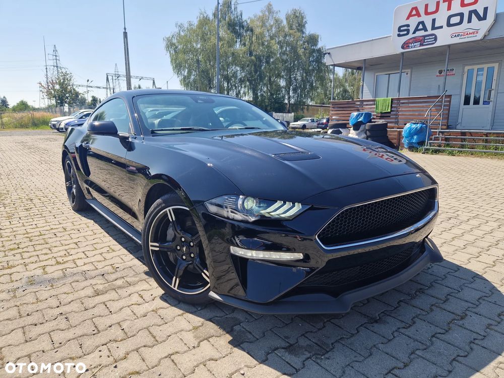 Ford Mustang - 4
