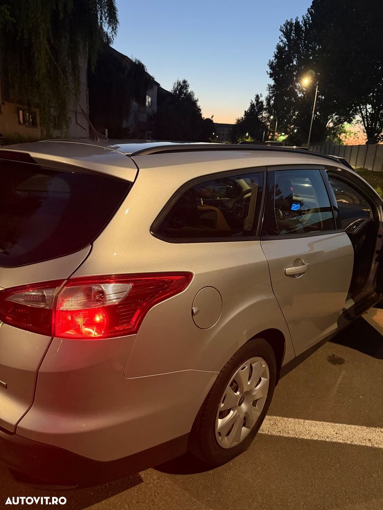 Ford Focus 1.6 TDCI DPF Titanium - 15
