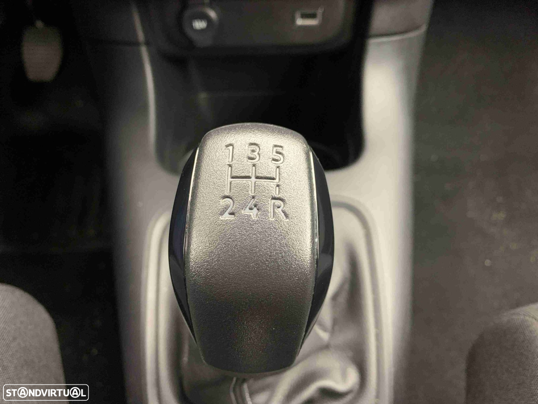 Citroën C3 1.2 PureTech Plus - 10